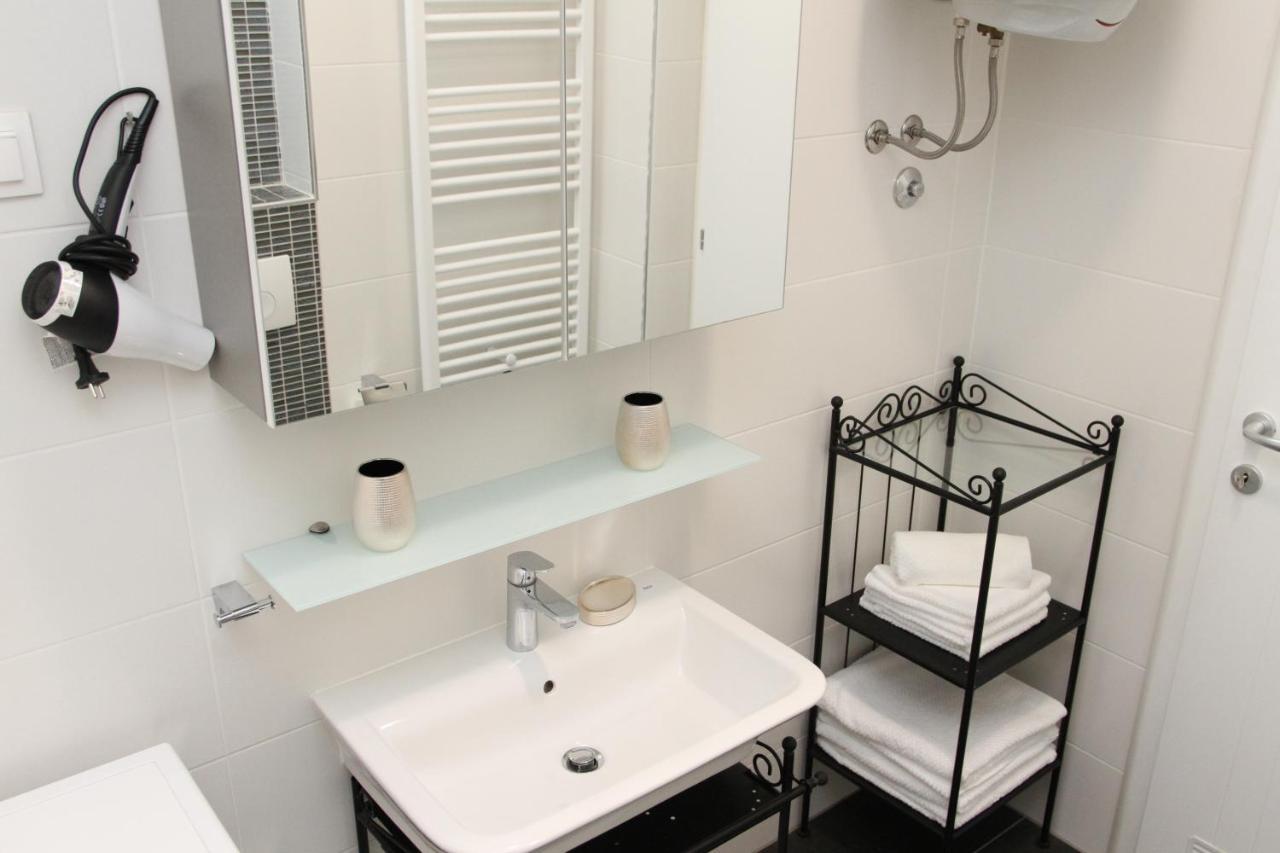 Apartment Biondic - Villa Sunce Senj  Extérieur photo